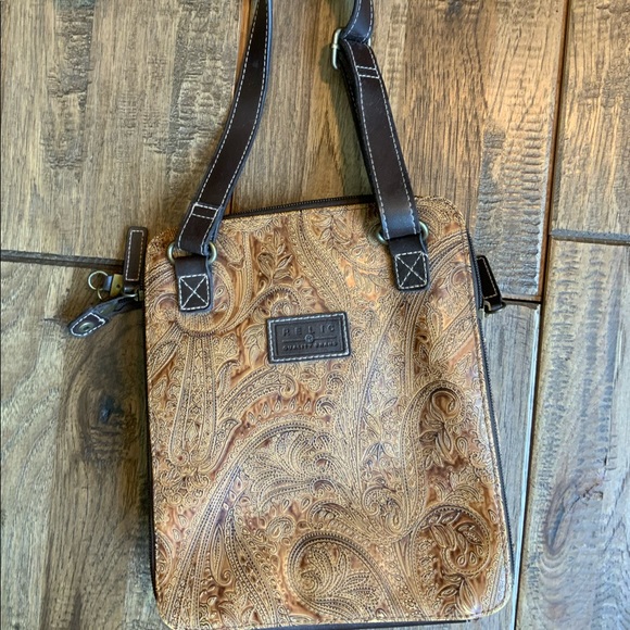 Relic Handbags - Relic western embossed purse with shoulder strap.